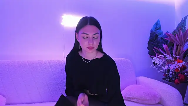 Snapshot of Baby_Ava_ chatting on December 19, 2025, 7:54 pm Baby Ava online show from December 19, 2025, 7:54 pm