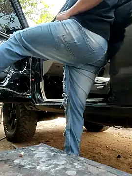 Snapshot of PIGHIGHDIRTY_p0 chatting on February 9, 2026, 6:01 pm PIGHIGHDIRTY p0 online show from February 9, 2026, 6:01 pm