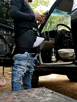 Snapshot of PIGHIGHDIRTY_p0 chatting on February 19, 2026, 7:21 pm PIGHIGHDIRTY p0 online show from February 19, 2026, 7:21 pm