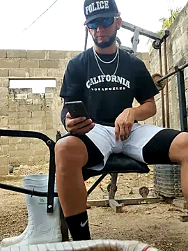 PIGHIGHDIRTY p0 online show from May 8, 2026, 6:24 pm