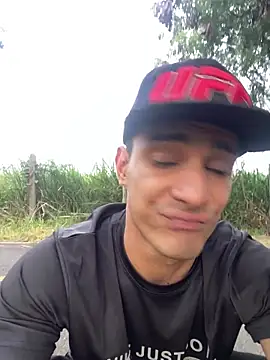 Maicol xxxx online show from February 10, 2026, 10:14 pm