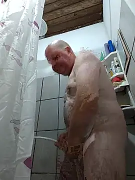 Snapshot of luis8558 chatting on January 9, 2026, 6:38 am luis8558 online show from January 9, 2026, 6:38 am