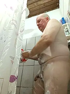 Snapshot of luis8558 chatting on January 12, 2026, 10:53 am luis8558 online show from January 12, 2026, 10:53 am