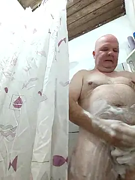 Snapshot of luis8558 chatting on January 14, 2026, 10:10 am luis8558 online show from January 14, 2026, 10:10 am