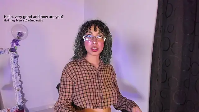 Conejita lis online show from April 10, 2026, 3:12 am