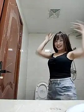 Snapshot of thobaby99 chatting on February 5, 2026, 7:24 am thobaby99 online show from February 5, 2026, 7:24 am