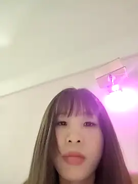 Snapshot of thobaby99 chatting on February 10, 2026, 7:12 am thobaby99 online show from February 10, 2026, 7:12 am