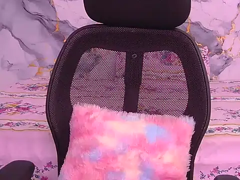 bold-smirthii online show from February 15, 2026, 4:53 am