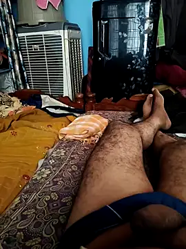 Snapshot of sanjaylove-sex chatting on February 11, 2026, 6:29 am sanjaylove-sex online show from February 11, 2026, 6:29 am