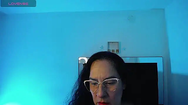 KiaraFoster online show from April 17, 2026, 11:13 am