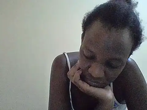 Snapshot of SimplyHer chatting on December 23, 2025, 5:16 am SimplyHer online show from December 23, 2025, 5:16 am