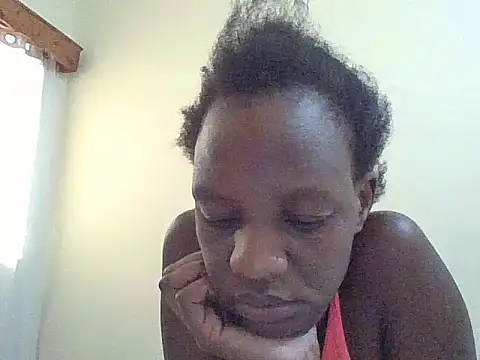 Snapshot of SimplyHer chatting on January 9, 2026, 6:05 am SimplyHer online show from January 9, 2026, 6:05 am