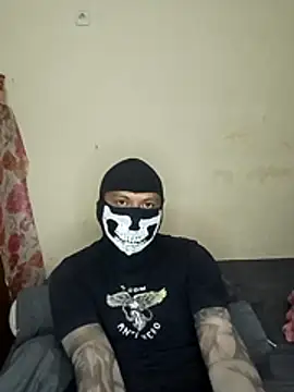 Snapshot of CharlieXXX67 chatting on February 8, 2026, 1:25 pm CharlieXXX67 online show from February 8, 2026, 1:25 pm