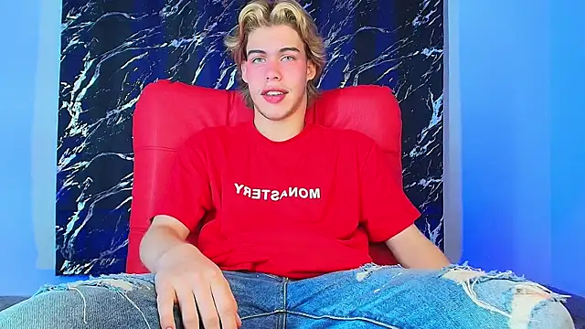 Luciangrey- online show from January 15, 2026, 3:11 am