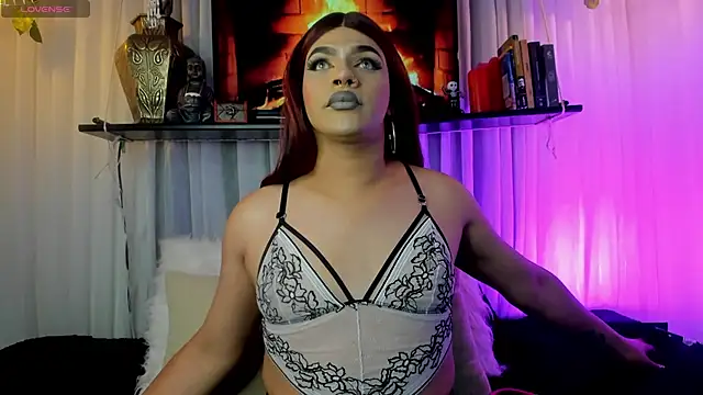 Snapshot of Bella-trix chatting on January 10, 2026, 12:34 am Bella-trix online show from January 10, 2026, 12:34 am