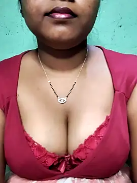 Snapshot of Eashita_01 chatting on February 11, 2026, 5:45 am Eashita 01 online show from February 11, 2026, 5:45 am