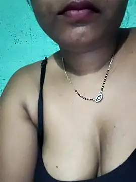 Snapshot of Eashita_01 chatting on February 24, 2026, 1:03 am Eashita 01 online show from February 24, 2026, 1:03 am