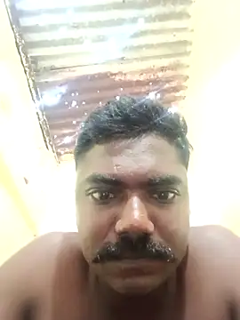 Tamilpaiyan07 online show from April 14, 2026, 3:56 am