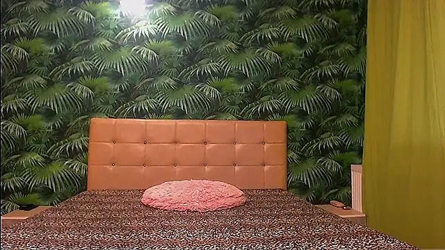 Snapshot of Stella_John chatting on January 23, 2025, 9:29 am Stella John online show from January 23, 2025, 9:29 am