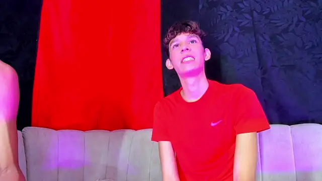 Snapshot of Pleasure_boys_hot chatting on February 17, 2026, 7:09 pm Pleasure boys hot online show from February 17, 2026, 7:09 pm