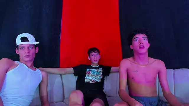 Snapshot of Pleasure_boys_hot chatting on February 23, 2026, 7:00 pm Pleasure boys hot online show from February 23, 2026, 7:00 pm