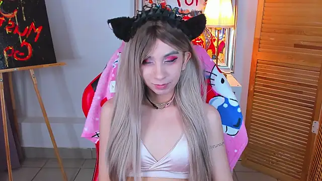 lesilos online show from April 7, 2026, 1:39 am