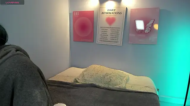 kyoto Aoki online show from February 11, 2026, 7:30 pm