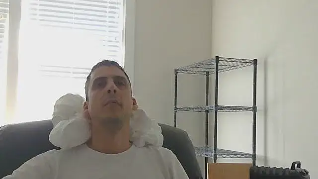 SissyJosh online show from April 15, 2026, 7:58 pm