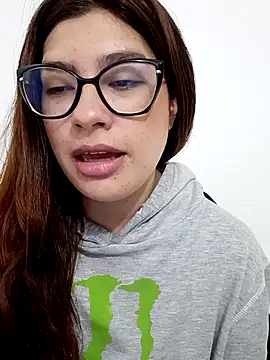 Snapshot of sweet_temari chatting on April 17, 2026, 2:36 am sweet temari online show from April 17, 2026, 2:36 am