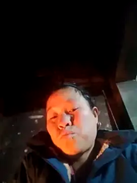 Snapshot of lieu880 chatting on January 7, 2026, 10:51 am lieu880 online show from January 7, 2026, 10:51 am