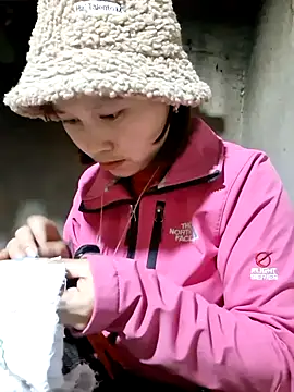 bimbim-cute online show from January 15, 2026, 7:46 am