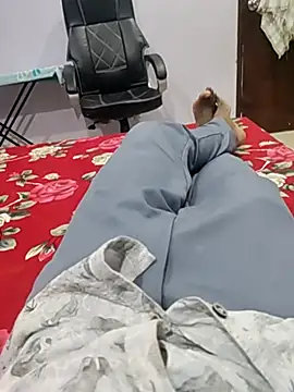 hydhunk26 online show from February 19, 2026, 6:20 am