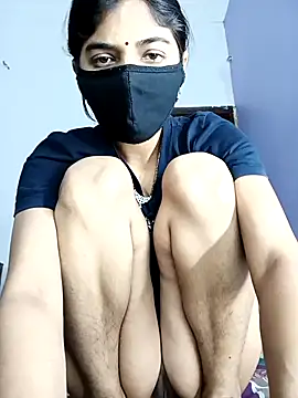 Curvy Kavya online show from February 19, 2026, 7:37 am