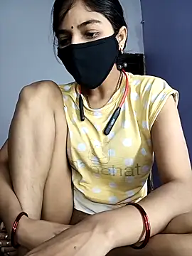 Snapshot of Curvy_Kavya chatting on April 30, 2026, 9:48 am Curvy Kavya online show from April 30, 2026, 9:48 am