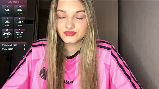 Snapshot of EmllyLighty chatting on February 1, 2026, 8:46 am EmllyLighty online show from February 1, 2026, 8:46 am