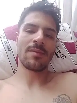 henrinnvv25 online show from December 20, 2025, 1:18 pm