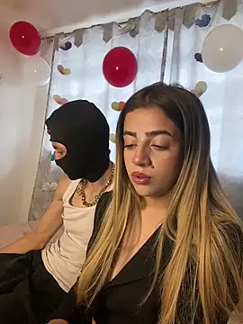 Snapshot of cute_emmma chatting on February 19, 2026, 12:56 pm cute emmma online show from February 19, 2026, 12:56 pm