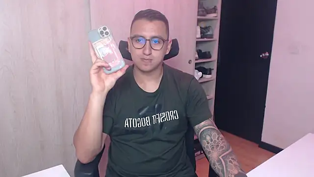 DanteVesper online show from April 16, 2026, 2:23 am