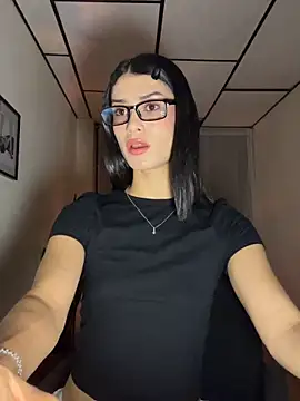 Snapshot of Godsfavorite19 chatting on February 11, 2026, 1:21 am Godsfavorite19 online show from February 11, 2026, 1:21 am