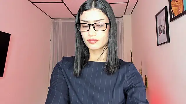 Snapshot of Godsfavorite19 chatting on February 15, 2026, 8:49 pm Godsfavorite19 online show from February 15, 2026, 8:49 pm