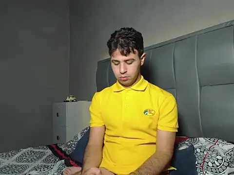 Snapshot of MAXIMILAINO-XXX chatting on February 5, 2026, 12:04 am MAXIMILAINO-XXX online show from February 5, 2026, 12:04 am