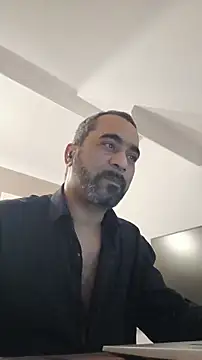 Snapshot of masterskorp chatting on January 17, 2026, 6:18 am masterskorp online show from January 17, 2026, 6:18 am