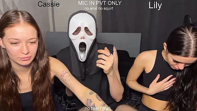 girls secrets online show from February 21, 2026, 11:22 am