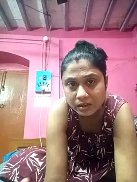 Snapshot of Hooghlypinkivabi chatting on February 12, 2026, 1:28 pm Hooghlypinkivabi online show from February 12, 2026, 1:28 pm