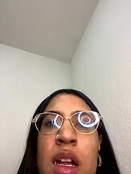 Snapshot of ValentinaEvanz chatting on January 13, 2026, 2:55 pm ValentinaEvanz online show from January 13, 2026, 2:55 pm