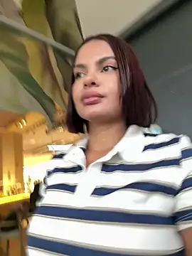 Irina Velvett online show from April 13, 2026, 9:42 pm