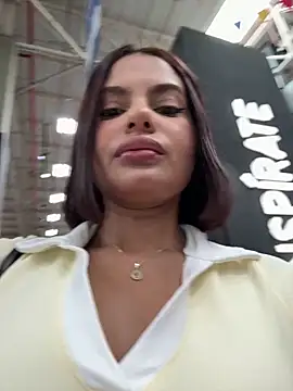 Snapshot of Irina_Velvett chatting on May 10, 2026, 4:45 pm Irina Velvett online show from May 10, 2026, 4:45 pm