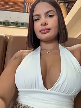 Snapshot of Irina_Velvett chatting on May 16, 2026, 2:49 pm Irina Velvett online show from May 16, 2026, 2:49 pm