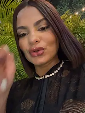 Snapshot of Irina_Velvett chatting on May 17, 2026, 3:04 am Irina Velvett online show from May 17, 2026, 3:04 am