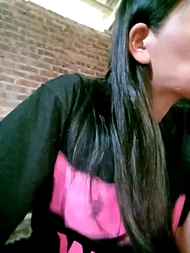 Snapshot of DIANAKUTE chatting on April 5, 2026, 7:27 am DIANAKUTE online show from April 5, 2026, 7:27 am